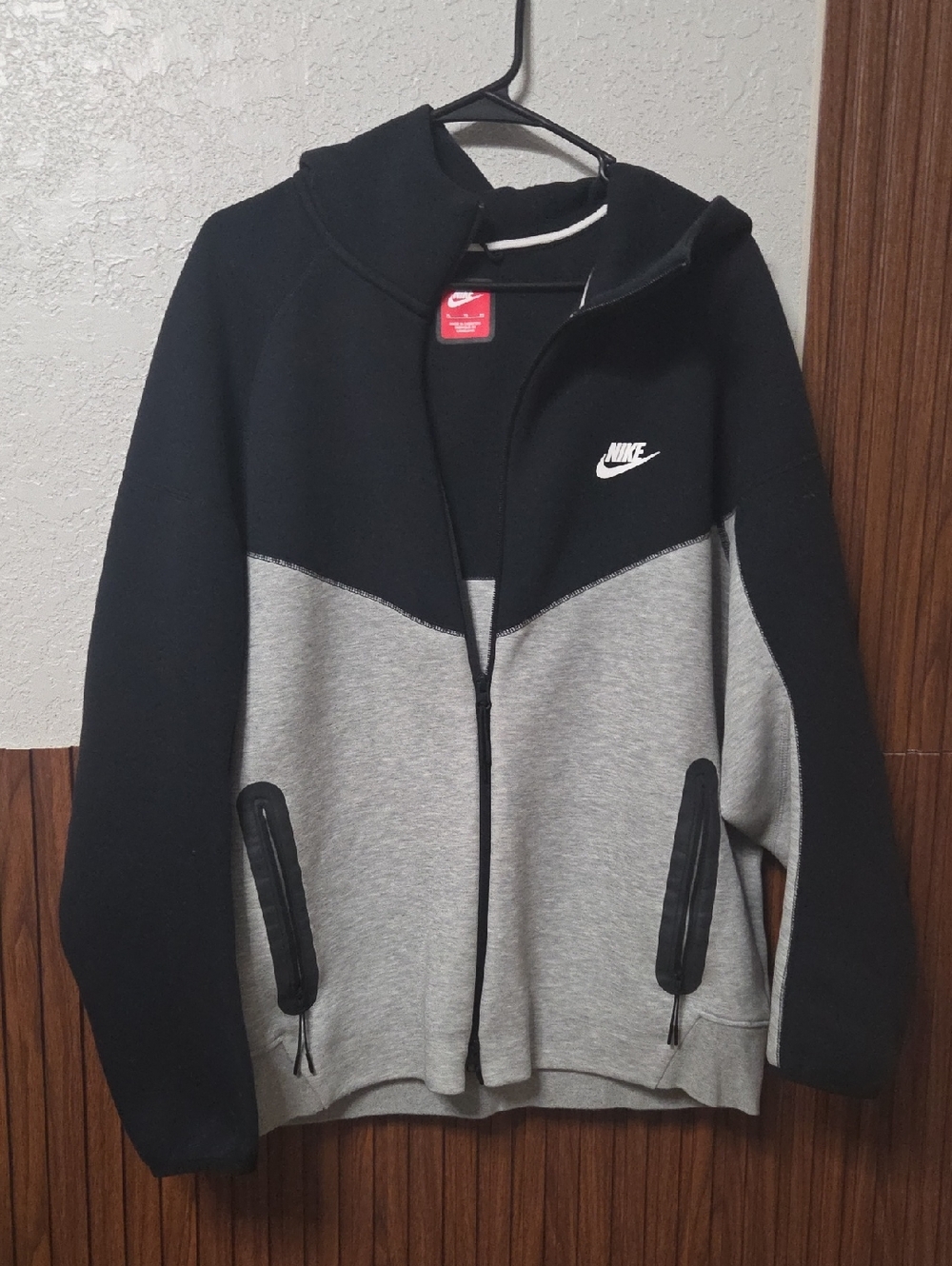 Nike Black and Gray Set Jacket And Pants Zip-Up Hooded Jacket 2yp Size Xlarge. - Picture 2 of 9